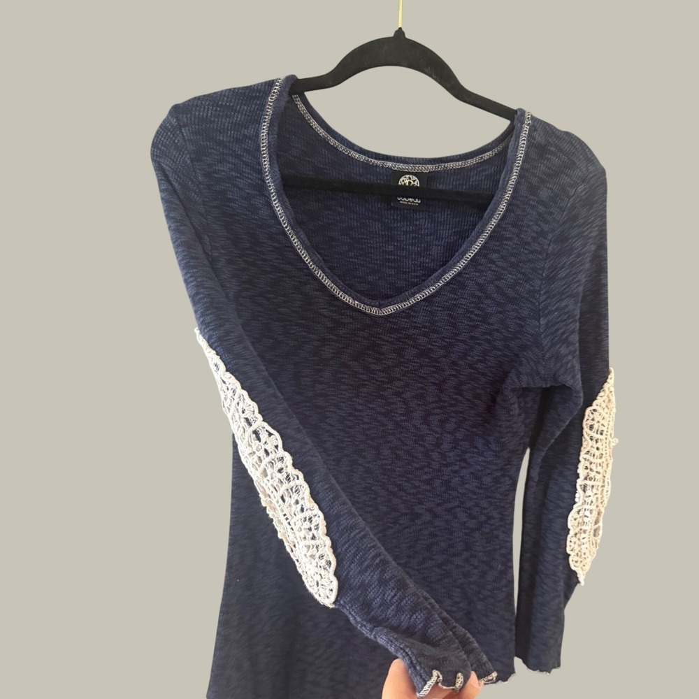 Bobeau Navy Blue Crochet Lace Elbow Patch Knit Top XL Long Sleeve Scoop Neck USA